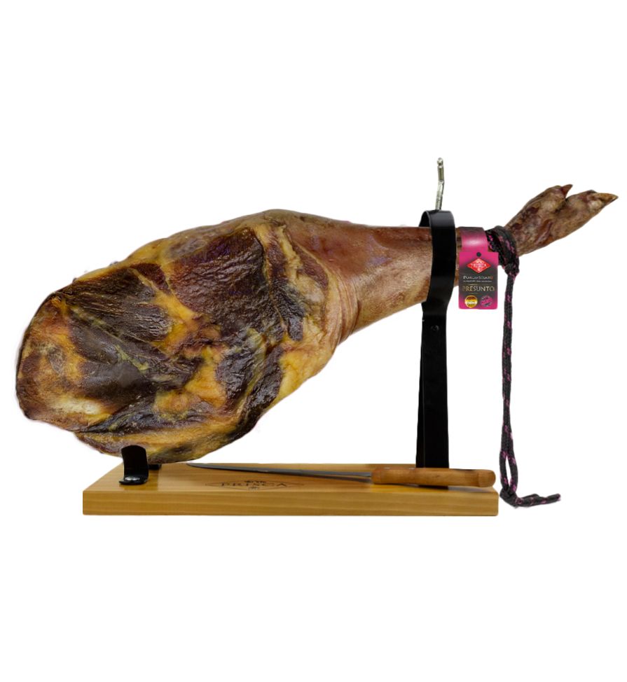 Bísaro Pork Palette with a Board and Knife 